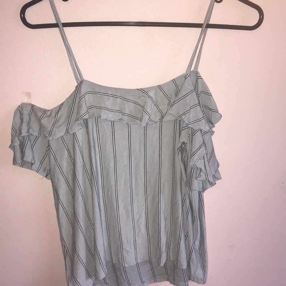 American Eagle open shoulder tank